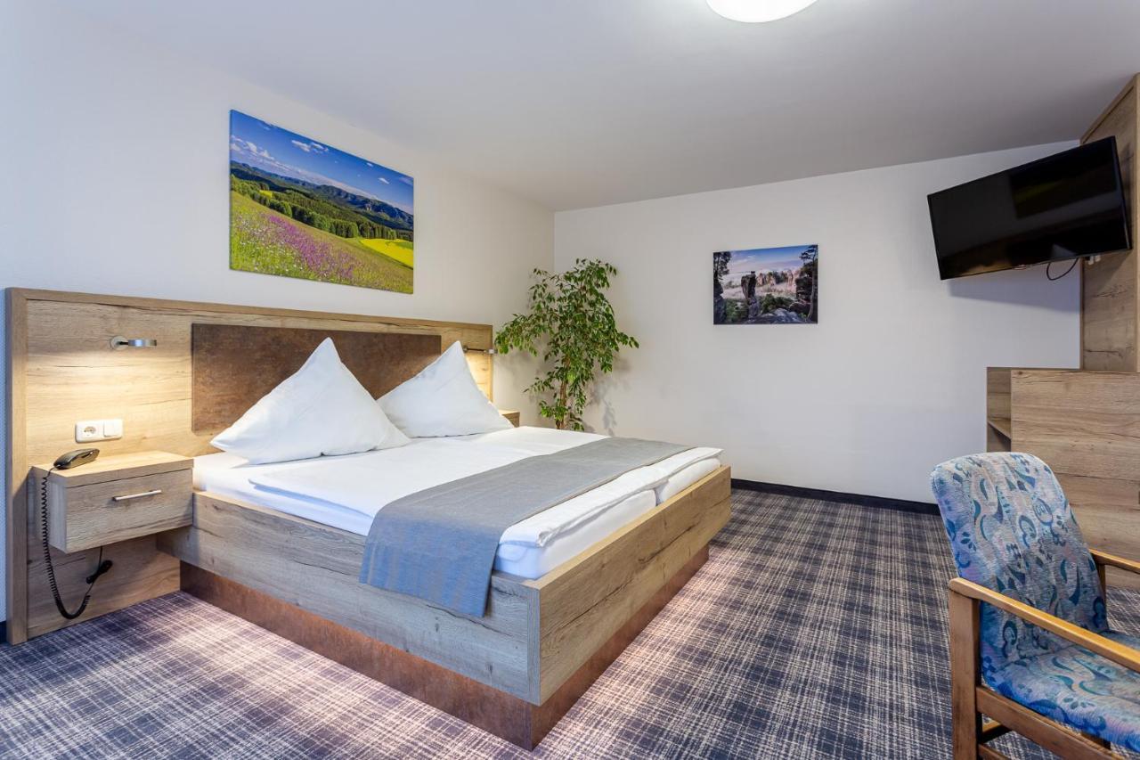 Zur Aussicht Hotel 3*